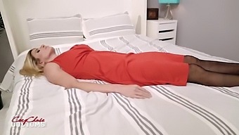 Cory Chase Fica Selvagem Na Webcam Com Grandes Seios Naturais E Bebendo