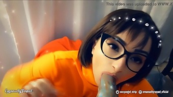 Velma Pleasures A Monster'S Penis With Her Mouth Until It Ejaculates Inside Her - Scooby Doo